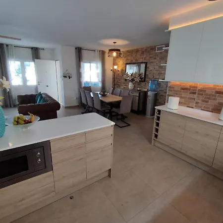 Detached With Private Pool Torrevieja